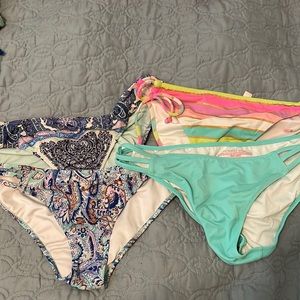 4 Victoria’s Secret bikini bottoms